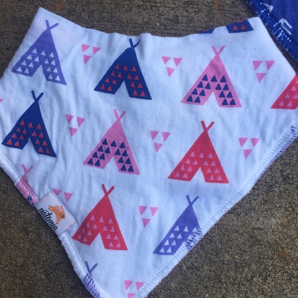 Set of Three Bandana Bibs - Picture 4 of 4